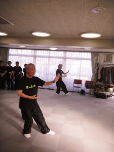 林利章、上東紀子両先生作精彩的示範表演