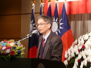 輔仁大學教授 何思慎