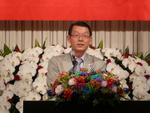 第九屆新會長 王明裕