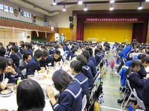 海山高中と学校間交流を行った