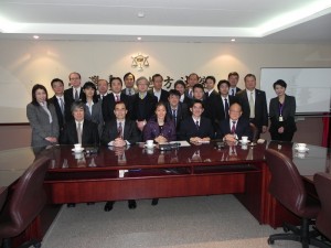 第二東京弁護士會參訪團一行人,特別造訪台北地方法院