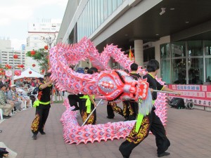 舞龍表演