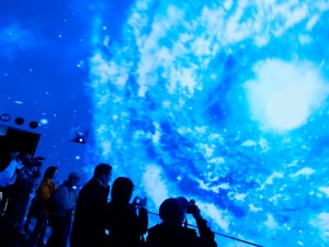 万博台湾館では大迫力の720度の映像が楽しめる