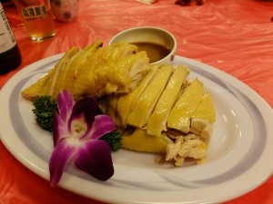 プリプリの地鶏は是非味わってみたい一品