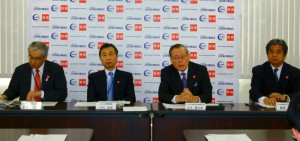 左から長谷川和芳氏、中村達朗氏、古木康太郎氏、榊原史博史氏