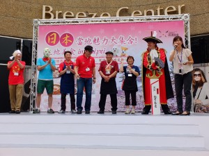 (左起)來自青森、岩手、秋田、宮城以及福島的義工團體代表
