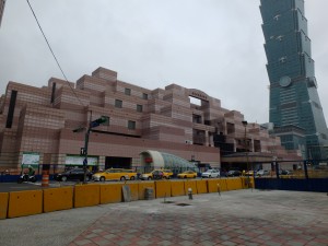 建設中の101/世界貿易センター駅。