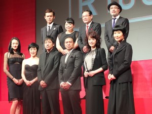 聚集日本一線演員的電影《R100》,今年10月在日上映