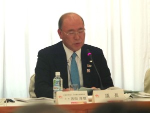 (公社)日本観光振興協会西田厚聰会長(議長)