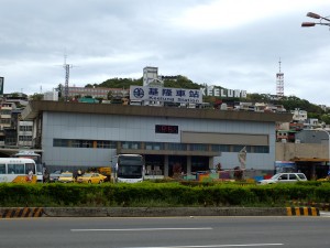 基隆駅は現在再開発工事が進む
