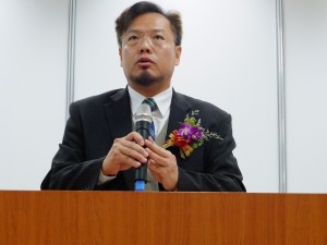 教育部国際及両岸教育司盧雲賓課長