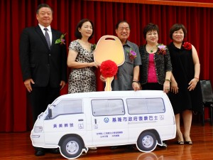 寄贈式典の様子