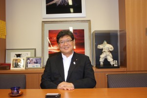 萩生田光一衆議院議員