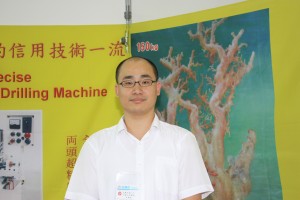 克震有限公司の李東憲さん