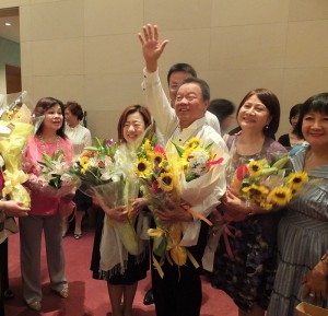 許多日本友人和旅日台灣僑民到場加油打氣