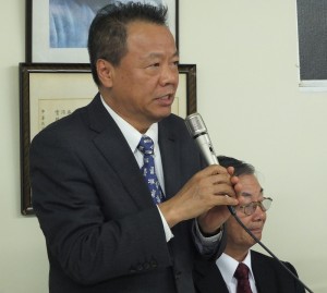 1駐日代表處僑務組組長趙雲華表示儘管人力吃緊,仍會盡全力服務僑民