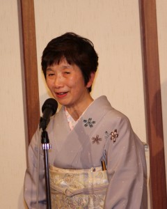 常務理事の鷹幸子さんが中締めの挨拶