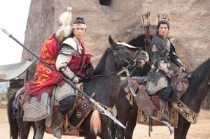吳尊和周渝民的魅力極大,12月14日電影在日本上映後,勢必也會吸引許多粉絲進戲院捧場(© 2013 Pegasus Motion Pictures (Hong Kong) Ltd. All Rights Reserved.)