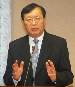 行政院今天公布由陳威仁接任內政部長一職(照片提供:中央社)