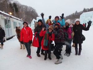 在冰濤祭會場巧遇台灣旅客，體驗與台灣截然不同的冰天雪地