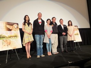 左起為:池端Reina、何潤東、導演陳慧翎、監製李崗、吉田正大,和住岡梨奈
