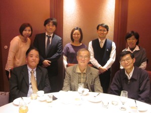 蔡茂豊先生と拓大の研修生(今は日通台北支店長)