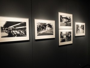 潮田展子用黑白照片記錄台北和台灣各地民眾的生活樣態