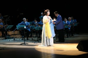 ソプラノ歌手の呂麗莉さん(写真提供:明治大学マンドリンOB倶楽部)