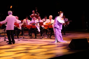 日本舞踊家の林汶玲さん(写真提供:明治大学マンドリンOB倶楽部)