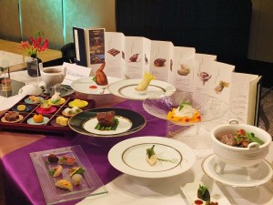 期間限定推出的限量「國寶宴」,飯店人員表示預約狀況約8、9成滿
