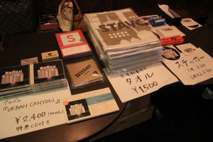 STAYCOOLグッズやCDも発売