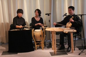 「台湾人形劇万華鏡」は生演奏と生歌にのせて披露された