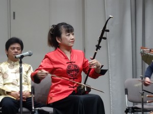 旅日二胡演奏家魏麗玲推廣傳統國樂之餘、對台日文化交流不遺餘力