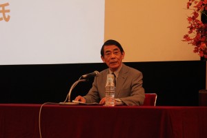 拓殖大学の渡辺利夫総長