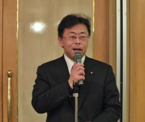 參議員西田實仁受邀出席，全程用中文致詞，獲得大家的熱烈掌聲