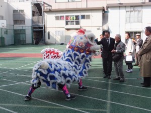 橫濱中華學院舞獅表演歡迎參訪團