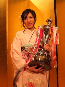 第２７期女流名人戦で8連覇を達成した謝依旻女流名人