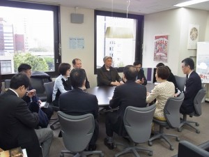 台北市文化局長倪重華訪問橫濱市文化觀光局，和相關人員進行意見交換