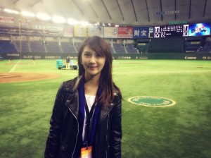 日本プロ野球を取材し、注目を集めた卓君澤さん