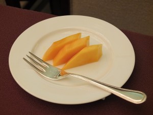 台湾マンゴーの試食会も行われ、参加者らは高い品質の愛文マンゴーに舌鼓をうった