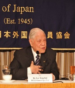 關於此行是否與日相安倍會面,前總統李登輝表示無可奉告