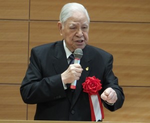 日本の国会議員約300人を前に講演した台湾の李登輝元総統
