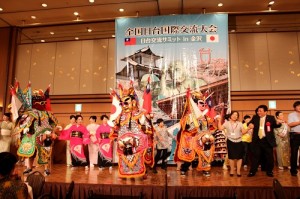 石川台灣華僑總會於8月8日晚間,亦帶著電音三太子出席「台日交流高峰會in金澤」的歡迎晚宴