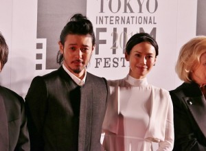 小田切讓和中谷美紀主演的《FOUJITA》入圍競賽單元