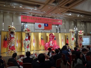 大阪中華學校舞獅隊 帶來祥獅獻瑞