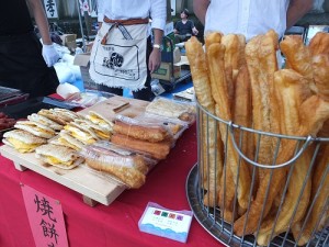 灣民眾熟悉的燒餅油條在現場也吃得到