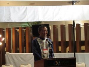 沖繩縣商工勞動部統括監金良實致詞