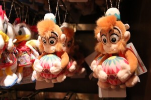 因應猴年,迪士尼推出動畫《阿拉丁》中的阿布猴相關商品