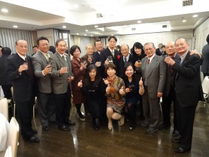 大阪中華總會理監事、大阪中華學校理事會、關西台商會熱烈歡迎張仁久履新