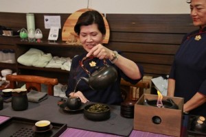 慈濟日本分會特別在館內設置靜思茶品茶區